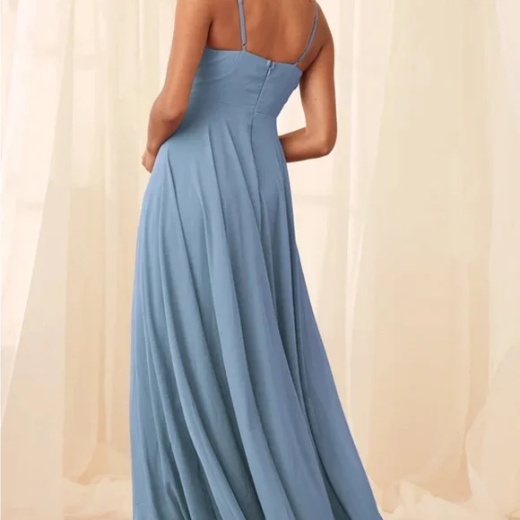 Elegant Blue Maxi Dress - Picture 2 of 5